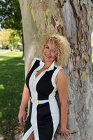 Elena , United States